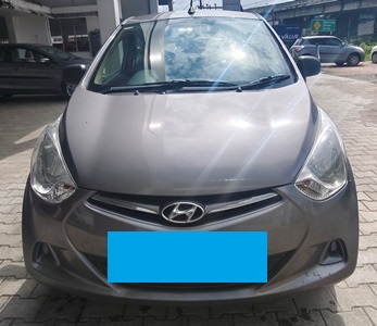 HYUNDAI EON in Palakkad